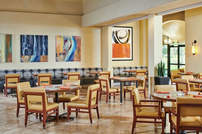 Hotel Doubletree By Hilton Salt Lake City Airport