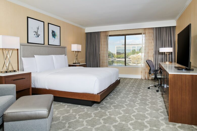 Hotel Doubletree By Hilton Salt Lake City Airport