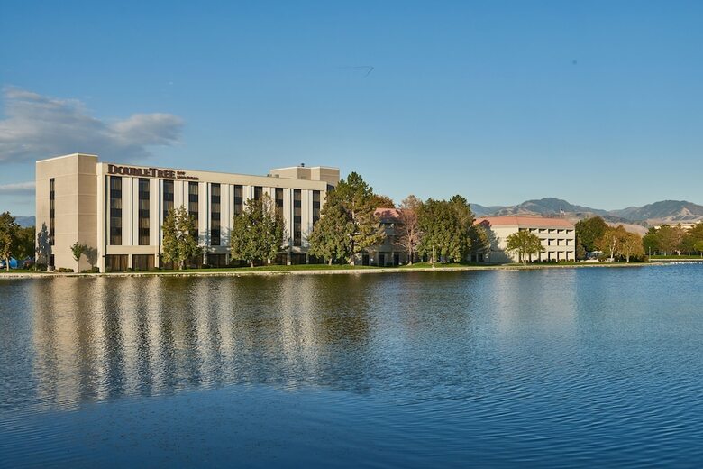 Hotel Doubletree By Hilton Salt Lake City Airport