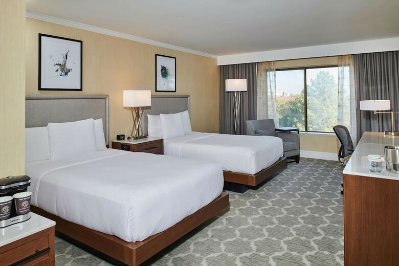 Hotel Doubletree By Hilton Salt Lake City Airport