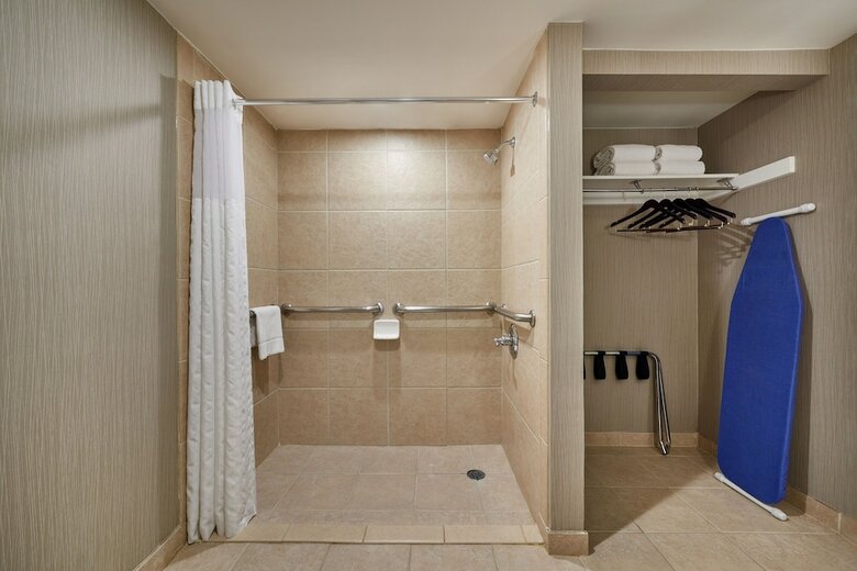 Hotel Doubletree By Hilton Salt Lake City Airport