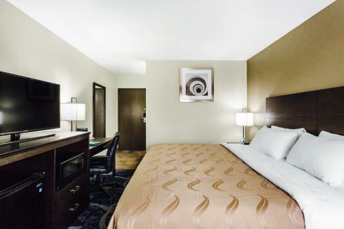 Hotel Downtown Rodeway Inn