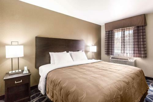 Hotel Downtown Rodeway Inn
