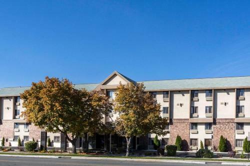Hotel Downtown Rodeway Inn