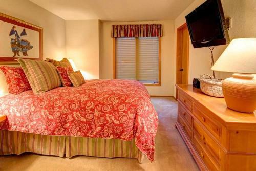 Ridgepoint Apartment