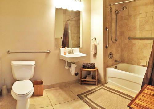 Downtown Condo Near Convention Center Disability Access By Wasatch Vacation Homes