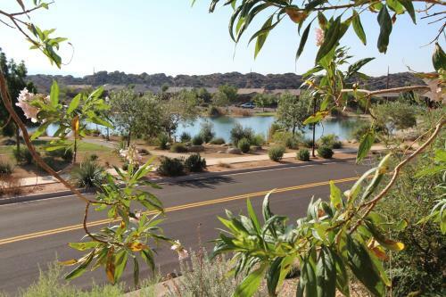 Canyon Villas At Coral Ridge
