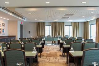 Posada Hilton Garden Inn Burlington Downtown