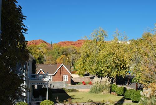 Bed & Breakfast Seven Wives Inn