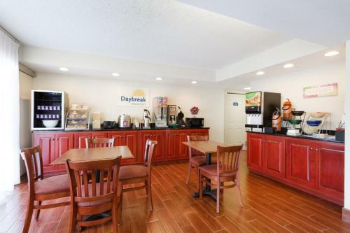 Motel Days Inn By Wyndham Charlottesville/university Area