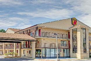 Motel Super 8 Fredericksburg