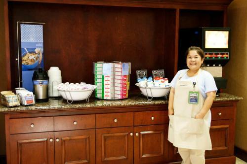 Hotel Hampton Inn And Suites Fredericksburg