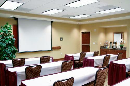 Hotel Hampton Inn And Suites Fredericksburg