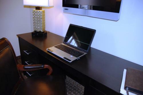 Hotel Stay-over Suites