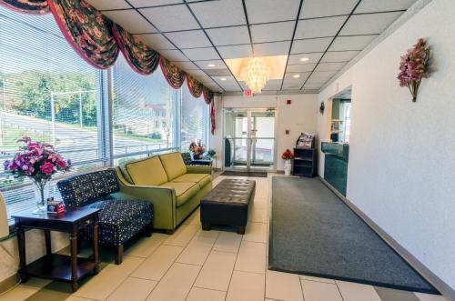 Motel Hill City Inn