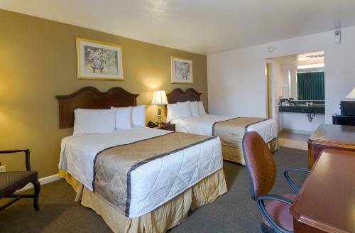 Motel Hill City Inn
