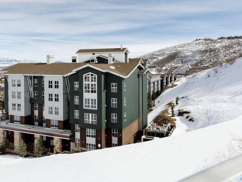 Mountainside Park City King's Crown