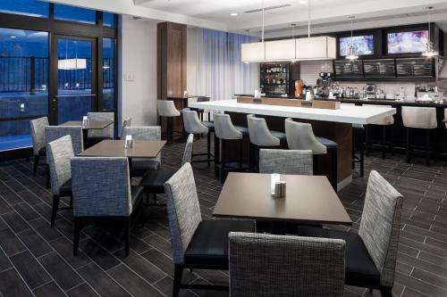 Hotel Courtyard By Marriott Richmond Downtown