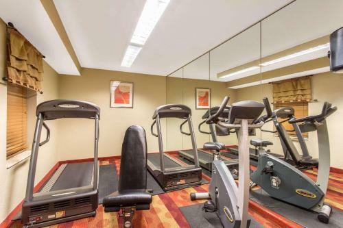 Hotel Hawthorn Suites Sterling Dulles North