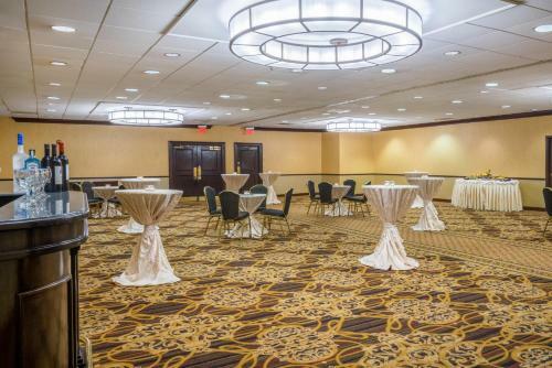 Hotel Doubletree By Hilton Mclean Tysons