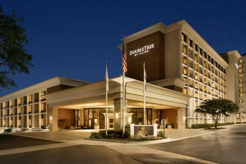 Hotel Doubletree By Hilton Mclean Tysons