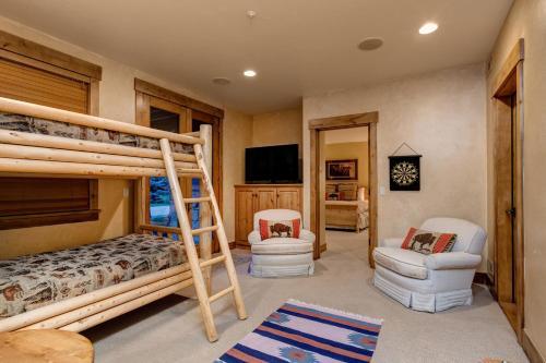 Abode At Arrowood