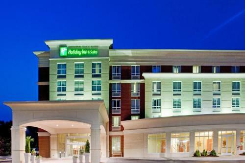 Holiday Inn Hotel & Suites Gateway