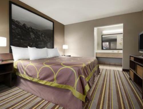 Hotel Super 8 By Wyndham Wytheville