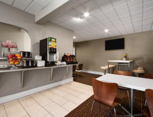 Hotel Super 8 By Wyndham Wytheville