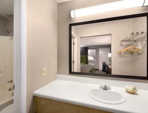 Hotel Super 8 By Wyndham Wytheville