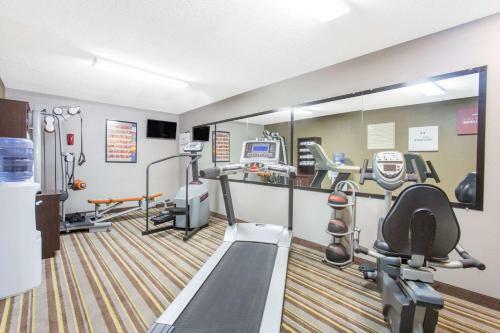 Hotel Super 8 By Wyndham Wytheville