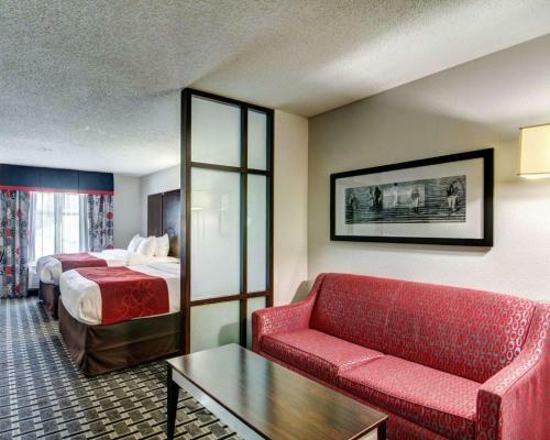 Hotel Comfort Suites Williamsburg Historic Area