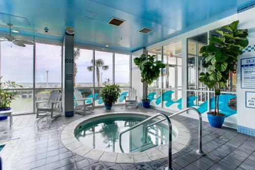 Boardwalk Resort Hotel And Villas