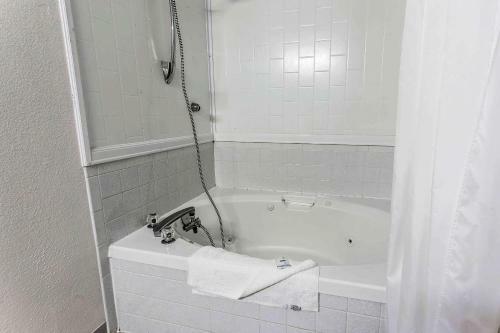 Hotel Rodeway Inn Bellingham