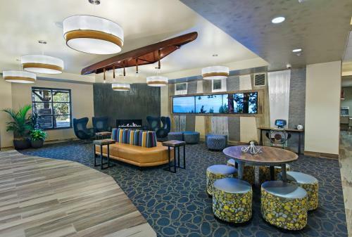 Hotel Oxford Suites Bellingham