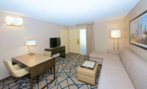 Hotel Embassy Suites By Hilton Seattle Bellevue