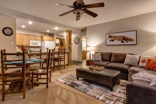 Abode At Resort Plaza