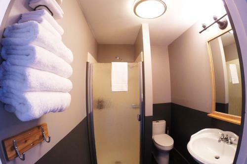 Salt Hotel