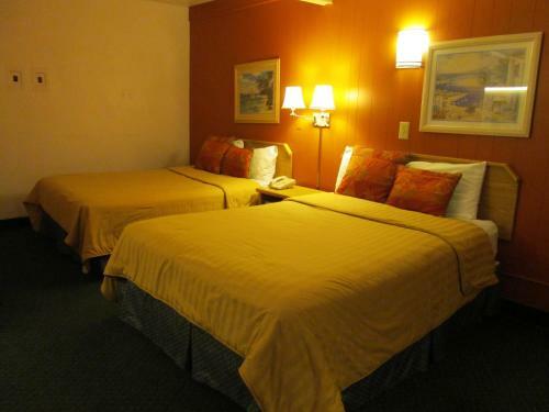 Townhouse Motel