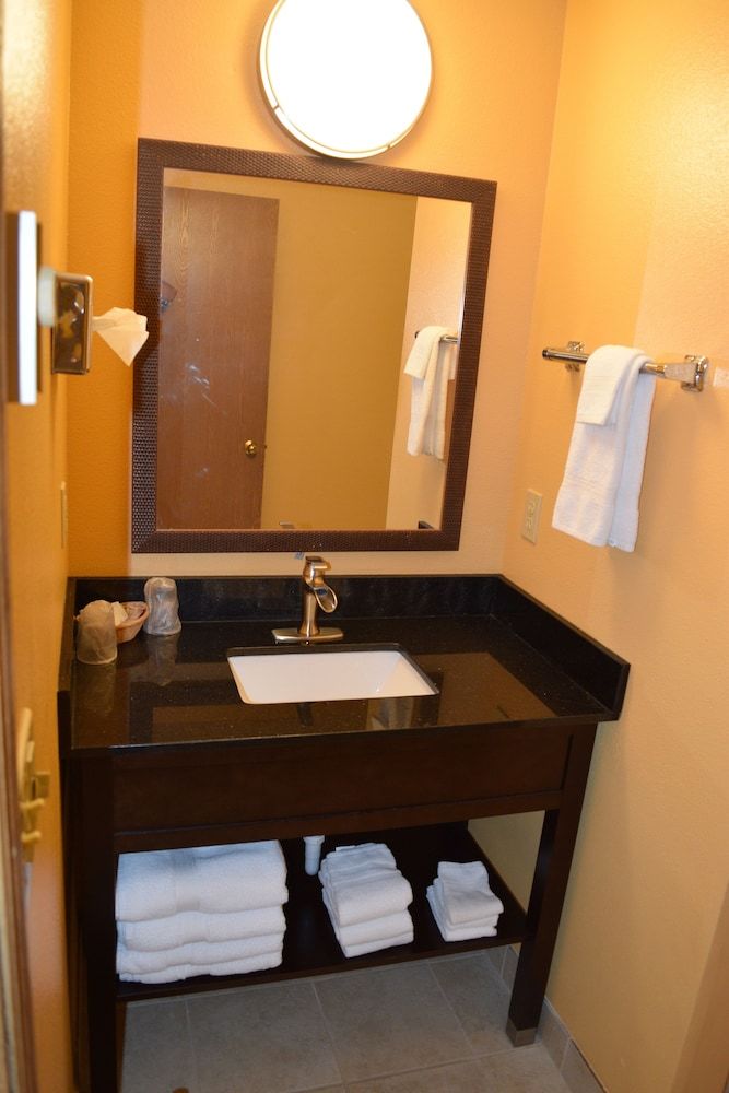 Royal Victorian Motel