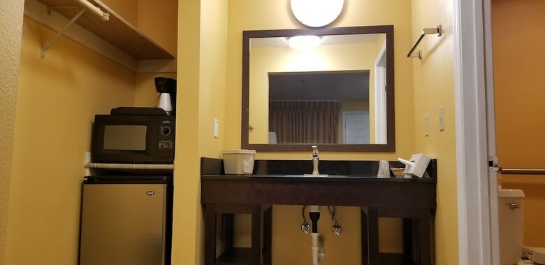 Royal Victorian Motel