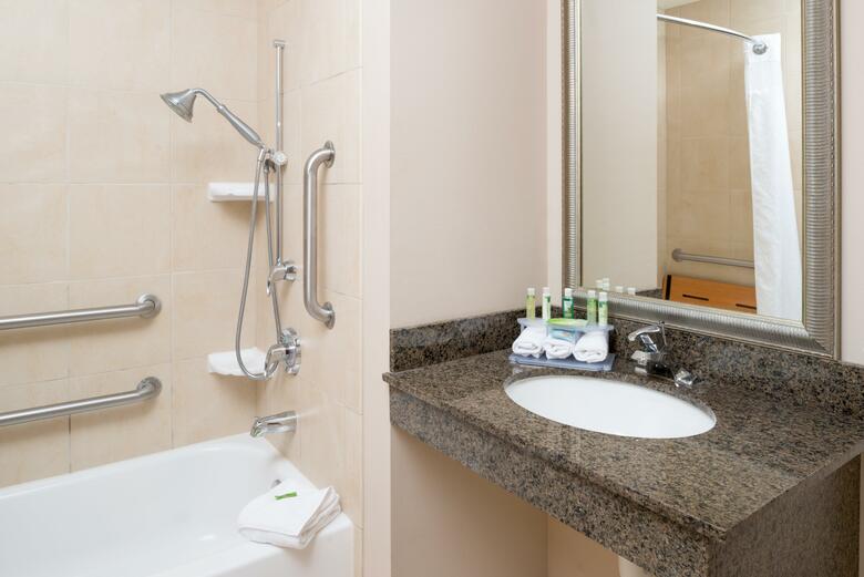 Holiday Inn Express Hotel & Suites North Sequim