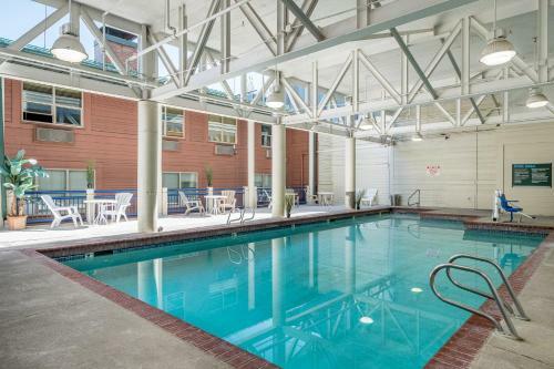 Hotel Sweetwater Lift Lodge