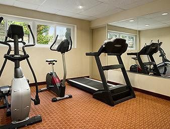 Hotel Ramada Inn & Suites Sea-tac