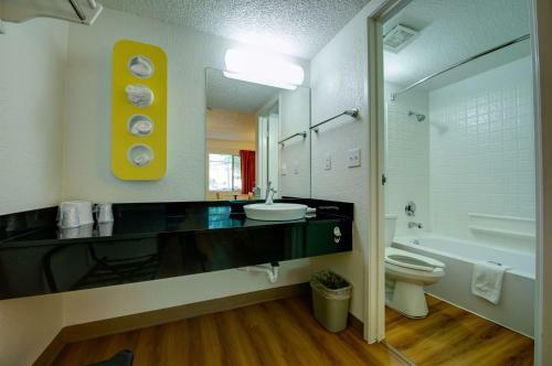 Motel 6 Seattle Airport