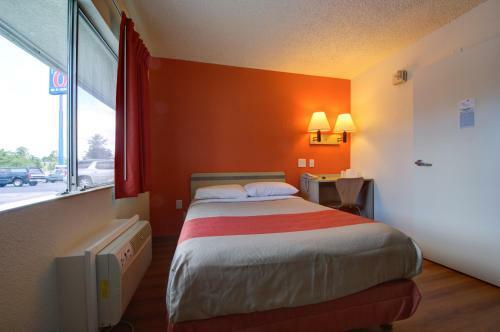 Motel 6 Seattle Airport