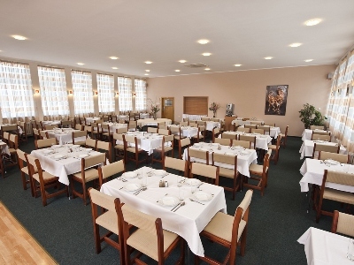 Hotel Plus