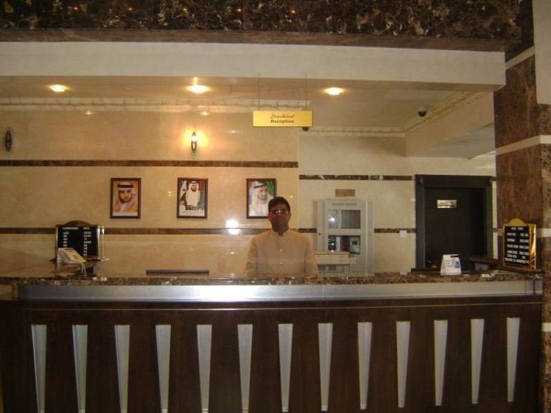 London Crown 2 Hotel Apartments
