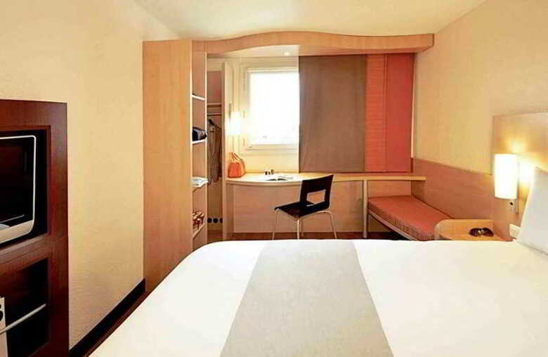 Hotel Ibis Brussels Centre Gare Du Midi