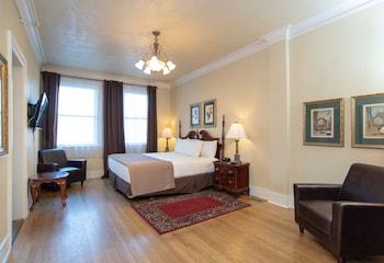Marqueen Hotel